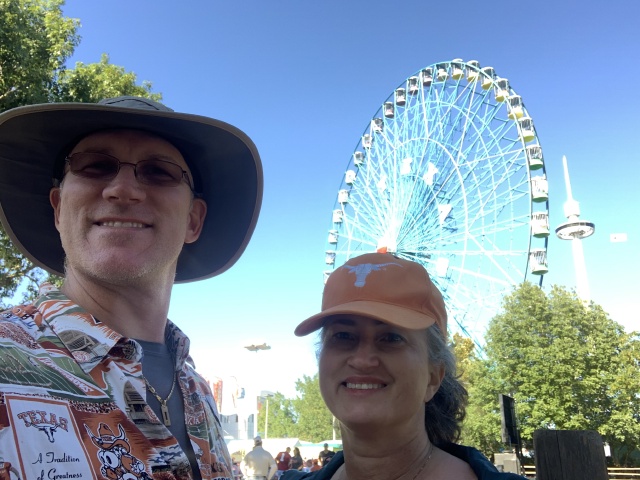 2019/10(October)/UTD-Parents-weekend/OU_Dallas_Fair/640x480_2019-10-12-Texas-State-Fair-39-Travis-Suzi.JPG