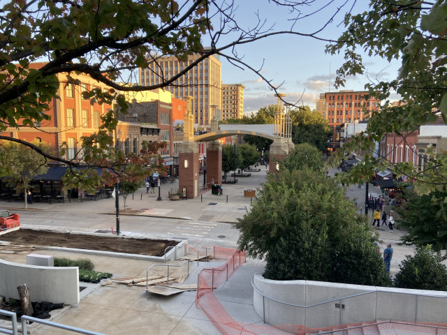 2019/10(October)/Vistra-Travel/2019-10-16-Vistra-Knoxville-1.JPG