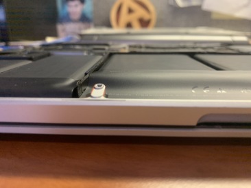 2019-11-23-Macbook-pro-15-battery-replacement-5.JPG