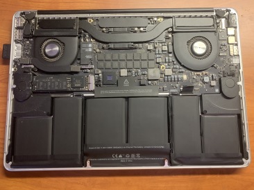 2019-11-23-Macbook-pro-15-battery-replacement-7.JPG
