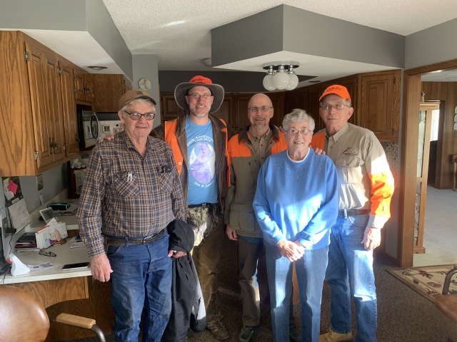 2019/11(November)/SD-Pheasant-Hunting/640x480_2019-11-15-Pheasant-Hunting-03-LeRoy-Travis-Dan-Lydella-Tim.JPG