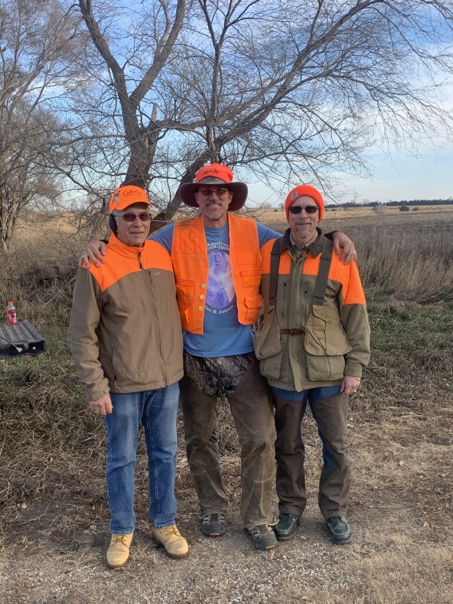 2019/11(November)/SD-Pheasant-Hunting/640x480_2019-11-15-Pheasant-Hunting-08-Tim-Travis-Dan.JPG