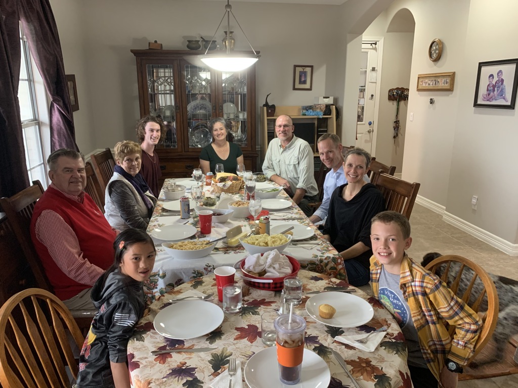 2019/11(November)/Thanksgiving/1024x768_2019-11-28-Thanksgiving-03-Effie-Ron-Marci-Chance-Suzi-Travis-Andy-Kara-Jack.JPG