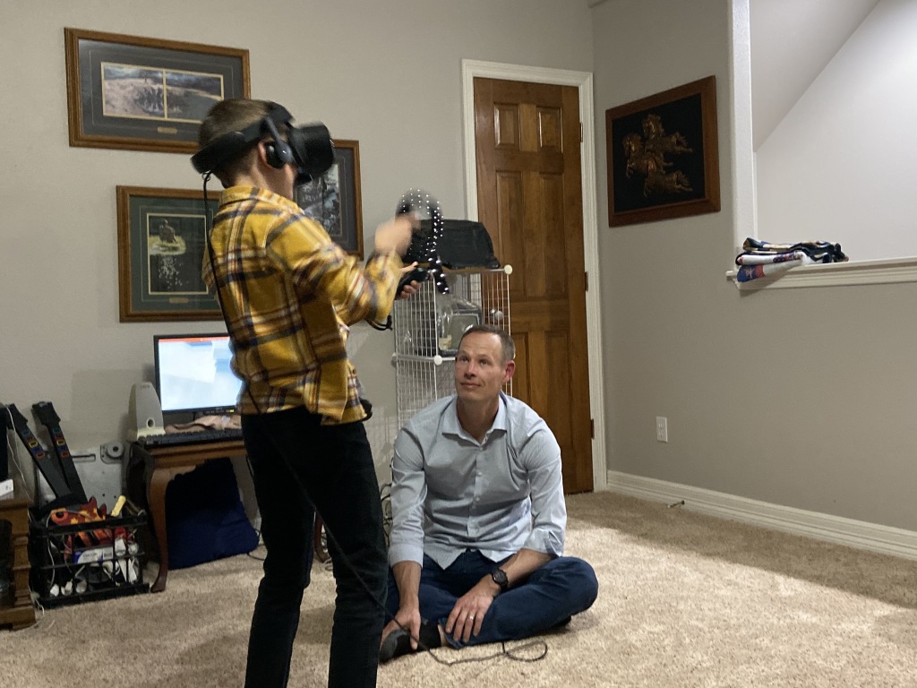 2019/11(November)/Thanksgiving/1024x768_2019-11-28-Thanksgiving-23-Jack-VR-Andy.JPG