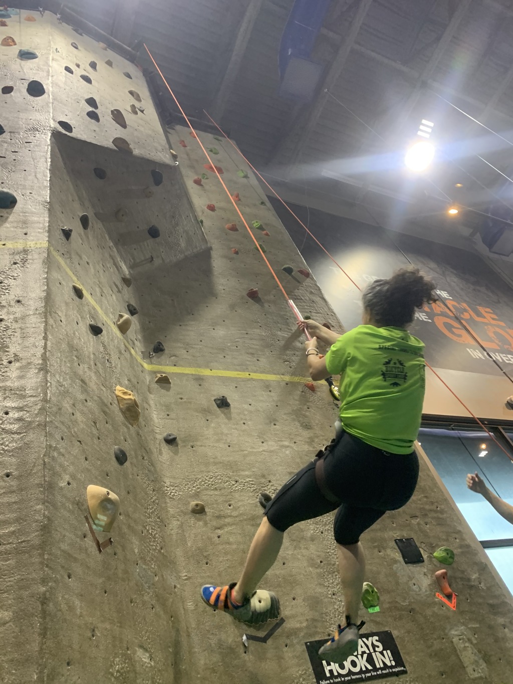 2019/11(November)/Thanksgiving/1024x768_2019-11-30-Rock-Climbing-at-Main-Event-04-Suzi.JPG