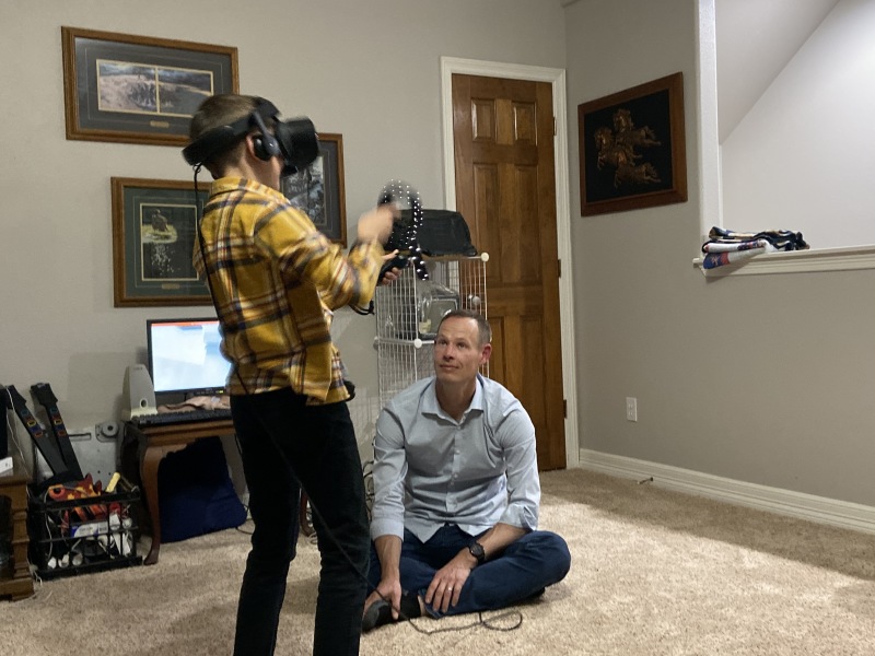 2019-11-28-Thanksgiving-23-Jack-VR-Andy.JPG