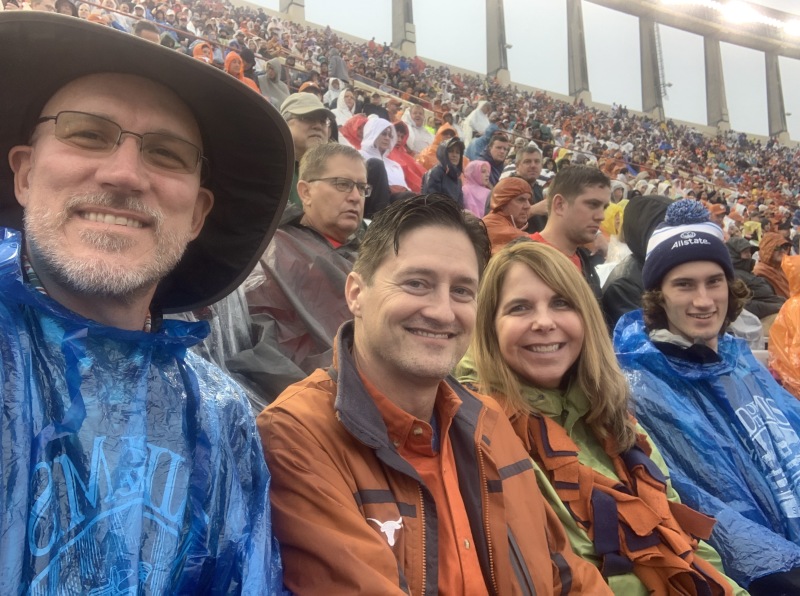 2019/11(November)/Thanksgiving/800x600_2019-11-29-UT-Football-game-10-Travis-Bill-Vava-Chance.JPG
