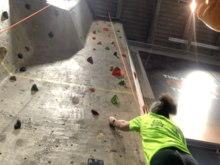 2019-11-30-Rock-Climbing-at-Main-Event-06-video.png