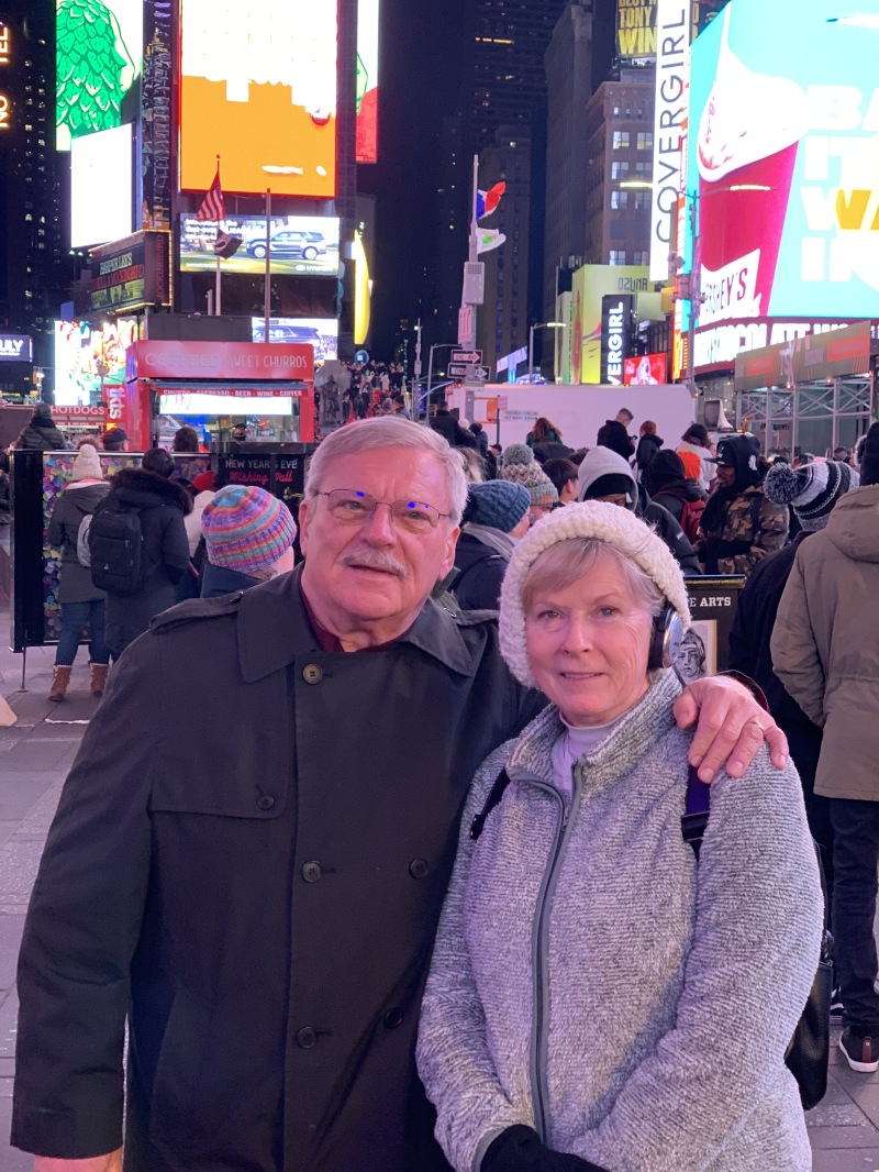 2019/12(December)/VA-New-York-City-Jim-Janeen/800x600_2019-12-05-New-York-City-07-Times-Square-Jim-Janeen.JPG