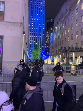 2019-12-04-New-York-City-17-Lighting-of-Rockerfeller-Tree.JPG