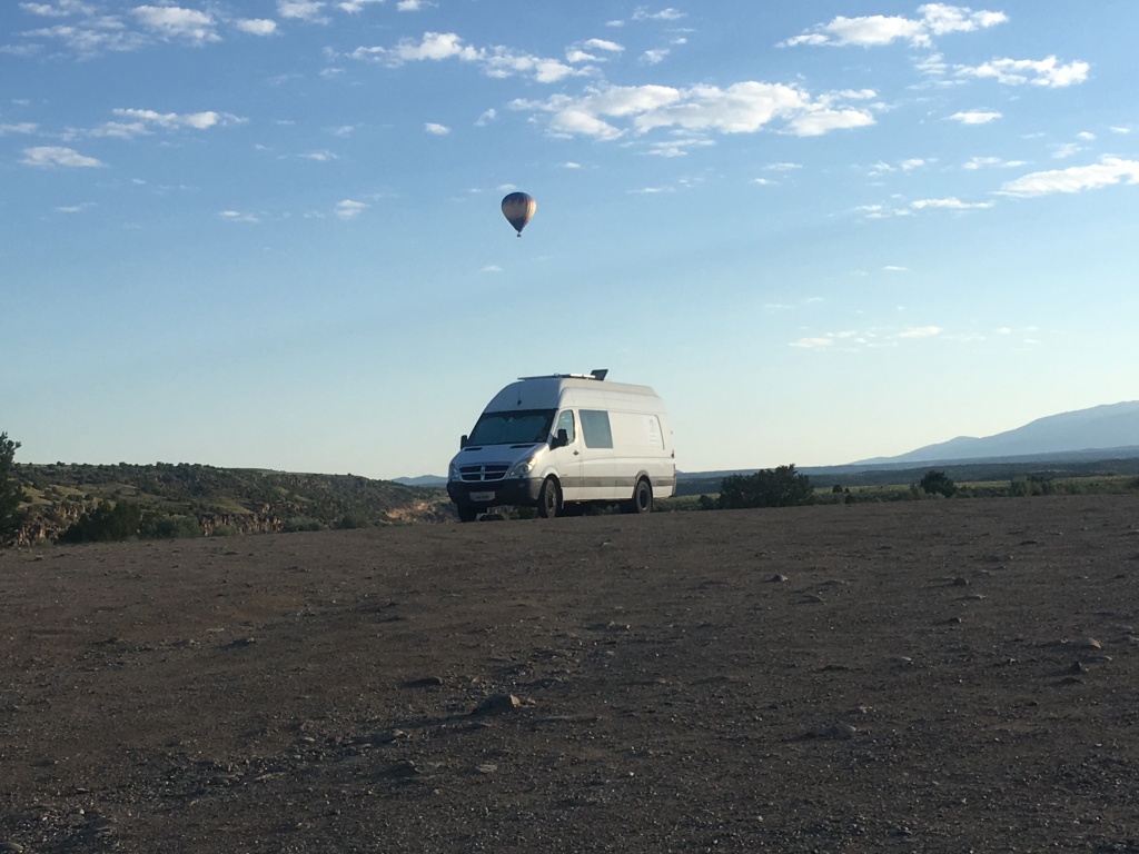 2019-08-16-Taos-NM-Vortex-Music-Festival-01-Sprinter-hot-air-balloons-GOOD.JPG
