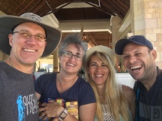 2019-04-10-Cancun-Bahia-Principie-08-Travis-Suzi-Adriana-Lio-GOOD.JPG