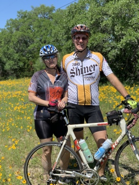 2019-04-27-Austin-to-Fredricksburg-bicycle-ride-06-Suzi-Travis-GOOD.JPG