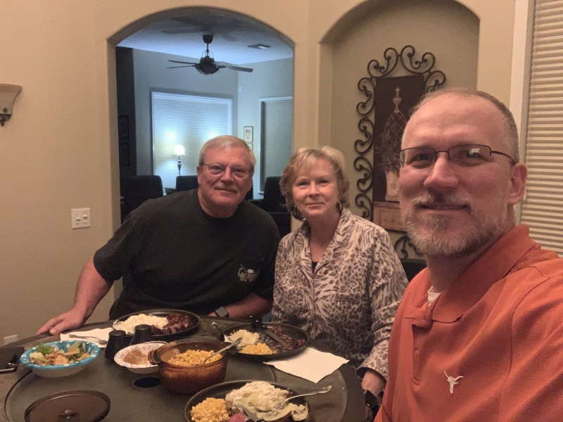 2020/01(January)/Tucson-visit-to-Jim-Janeen/800x600_2020-01-16-Tucson-visit-3-Jim-Janeen-Travis.JPG