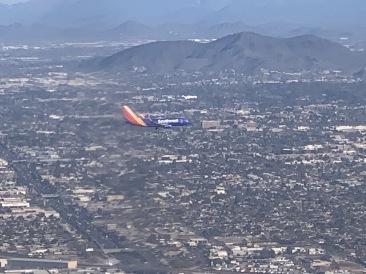 2020-01-17-Tucson-visit-Southwest-Plane-on-approach-1.JPG