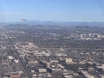 2020-01-17-Tucson-visit-Southwest-Plane-on-approach-3.JPG