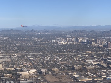 2020-01-17-Tucson-visit-Southwest-Plane-on-approach-4.JPG
