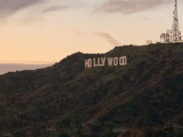 2020-01-07-VA-Beverly-Hills-CA-07-Hollywood-hike.JPG
