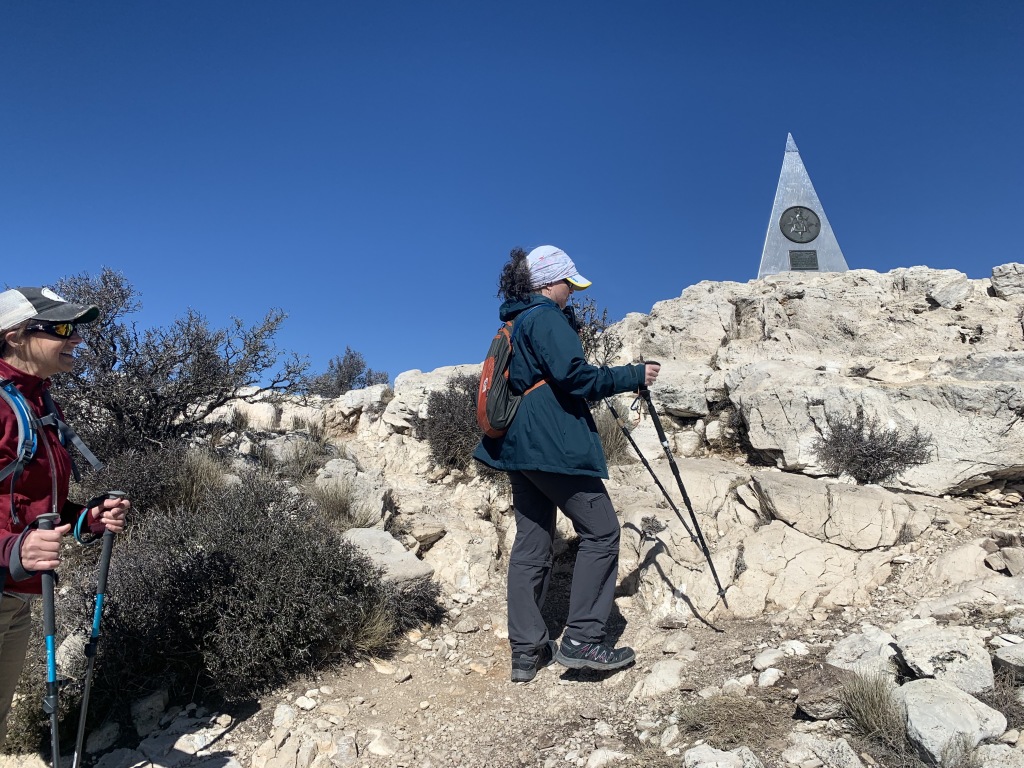 2020/02(February)/Guadalupe-Peak-Texas/1024x768_2020-02-16-Guadalupe-Peak-Texas-30-Terry-Suzi.JPG