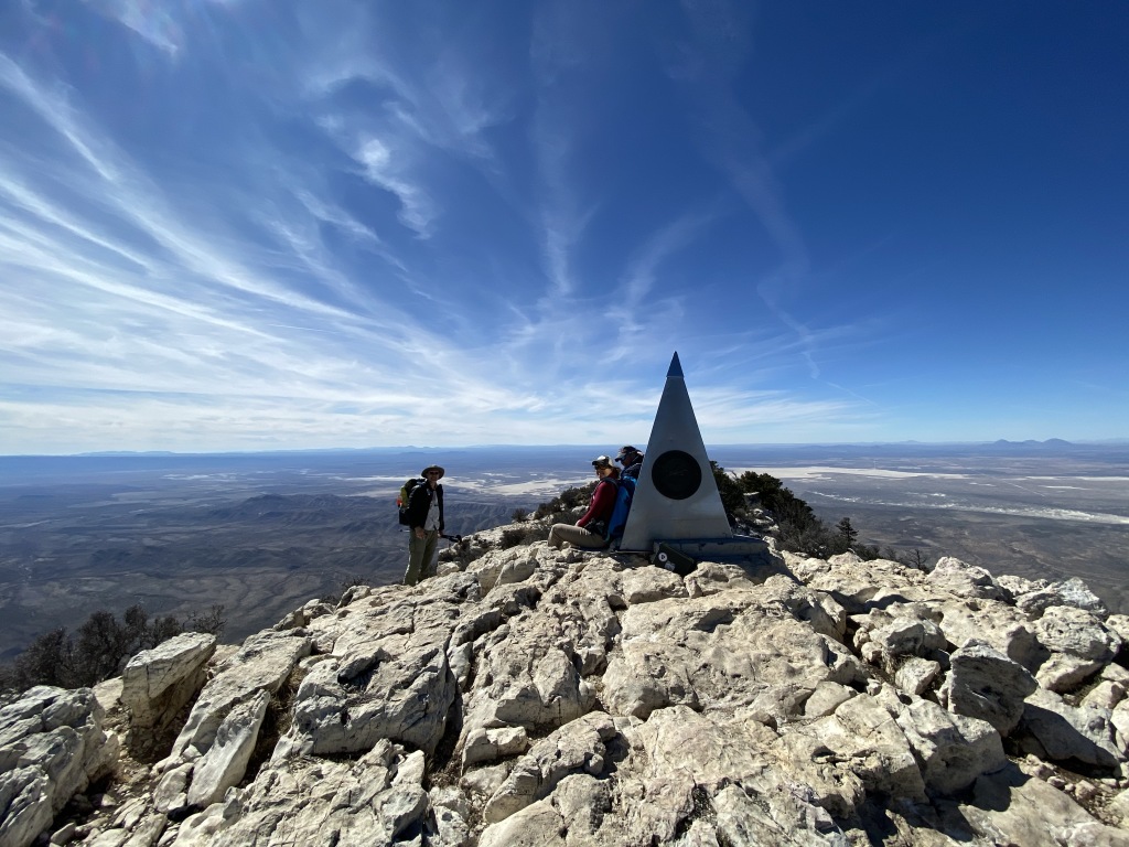 2020/02(February)/Guadalupe-Peak-Texas/1024x768_2020-02-16-Guadalupe-Peak-Texas-41-Travis-Terry-Steve.JPG