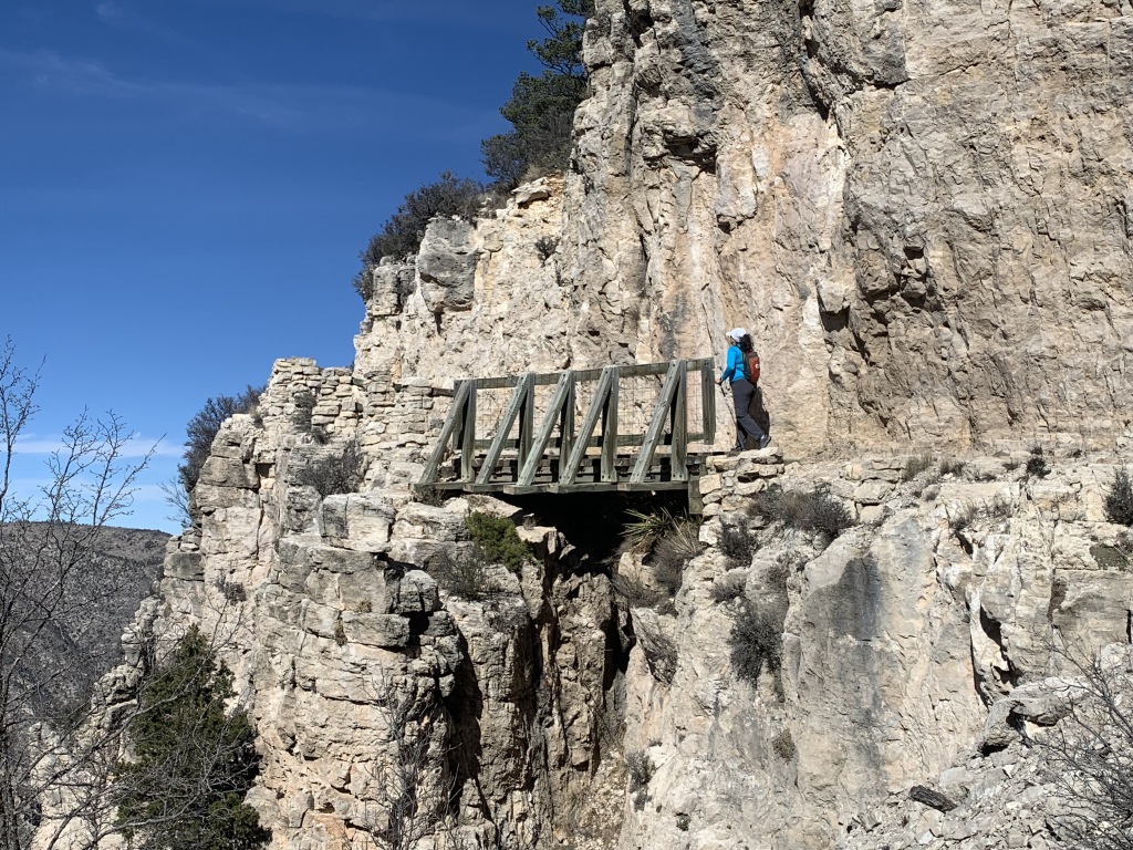 2020/02(February)/Guadalupe-Peak-Texas/1024x768_2020-02-16-Guadalupe-Peak-Texas-66-Suzi-Bridge.JPG