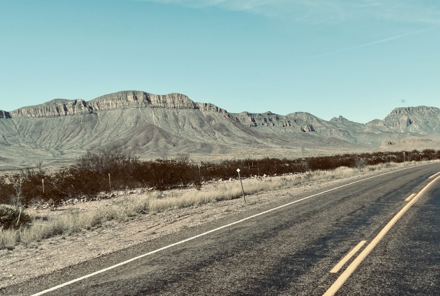 2020/02(February)/Guadalupe-Peak-Texas/640x480_2020-02-15-Guadalupe-Peak-Texas-04-Road.JPG