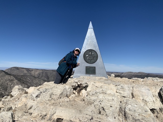 2020-02-16-Guadalupe-Peak-Texas-31-Suzi.JPG