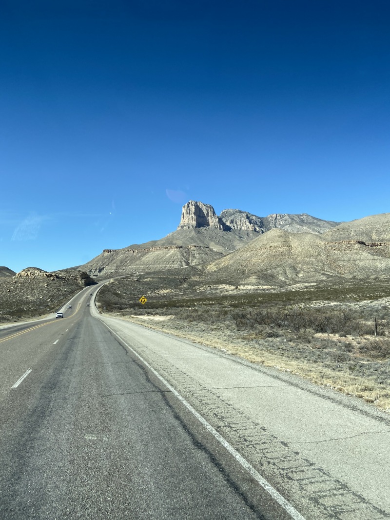 2020/02(February)/Guadalupe-Peak-Texas/800x600_2020-02-15-Guadalupe-Peak-Texas-08-Road.JPG