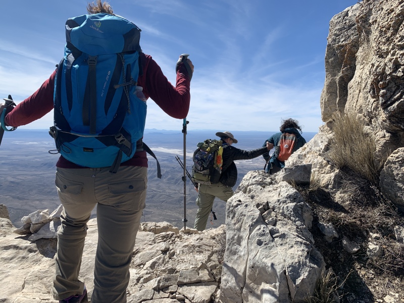 2020/02(February)/Guadalupe-Peak-Texas/800x600_2020-02-16-Guadalupe-Peak-Texas-55-Terry-Travis-Suzi.JPG