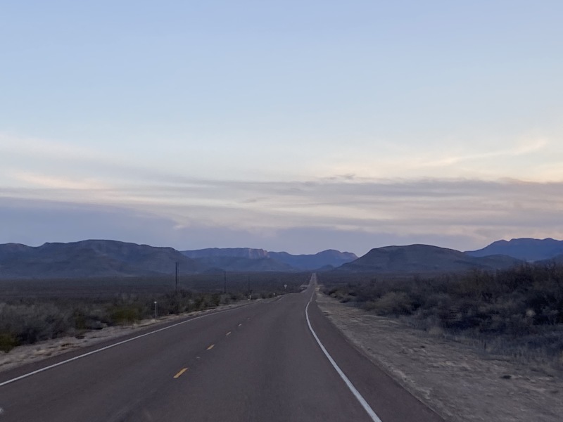 2020/02(February)/Guadalupe-Peak-Texas/800x600_2020-02-16-Guadalupe-Peak-Texas-72-Road.JPG