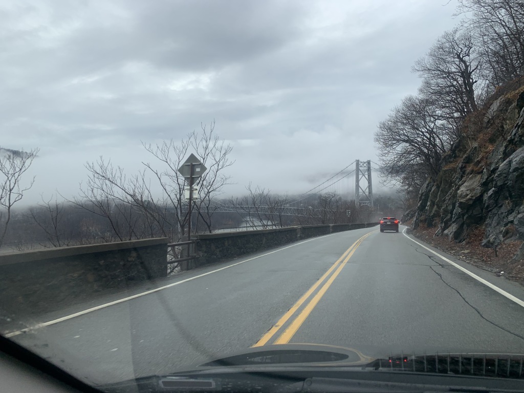 2020/02(February)/VA-Castle-Point-NY-Appalachian-Trail/1024x768_2020-02-13-Castle-Point-Appalachian-Trail-02-Bear-Mountain-Bridge.JPG