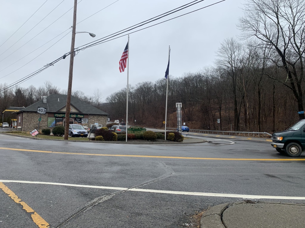 2020-02-13-Castle-Point-Appalachian-Trail-05-Philipstown-gas-station.JPG