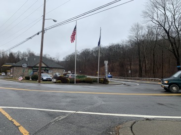 2020-02-13-Castle-Point-Appalachian-Trail-05-Philipstown-gas-station.JPG