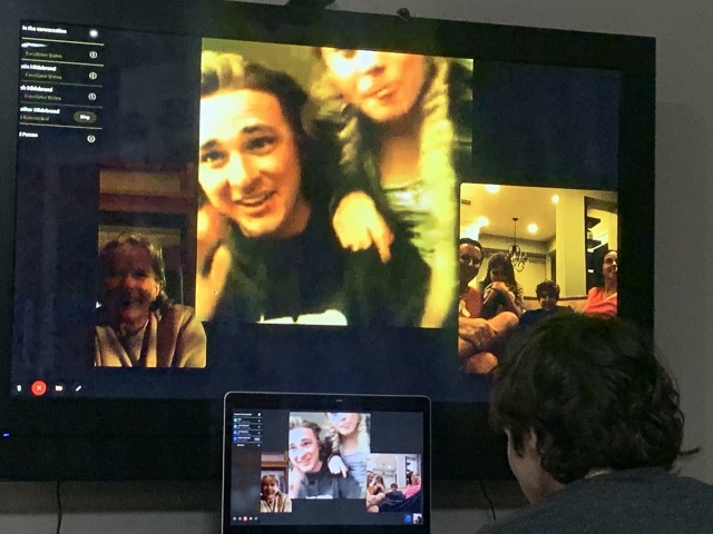 2020/03(March)/COVID-begins/640x480_2020-03-28-COVID19-Begins-2-zoom-sessions.JPG