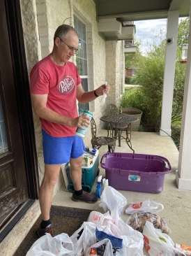 2020-03-29COVID19-Begins-1-HEB-run.JPG