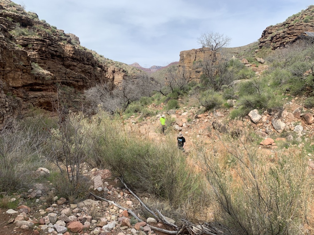 2020/03(March)/Grand-Canyon-Crew-8787/1024x768_2020-03-16-Grand-Canyon-Crew8787-49-Izzy-Addison.JPG