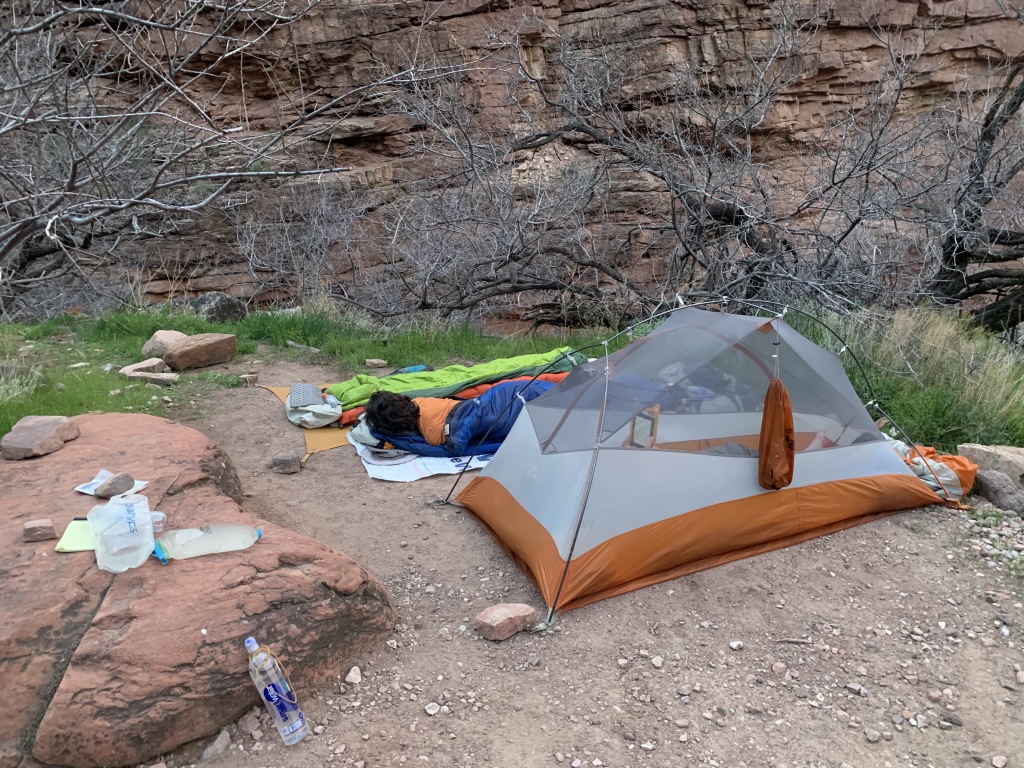 2020/03(March)/Grand-Canyon-Crew-8787/1024x768_2020-03-16-Grand-Canyon-Crew8787-53-Dax-Carl.JPG