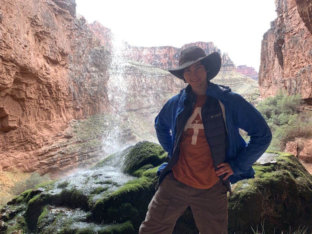 2020/03(March)/Grand-Canyon-Crew-8787/1024x768_2020-03-19-Grand-Canyon-Crew8787-032-Ribbon-Falls-Dax.JPG