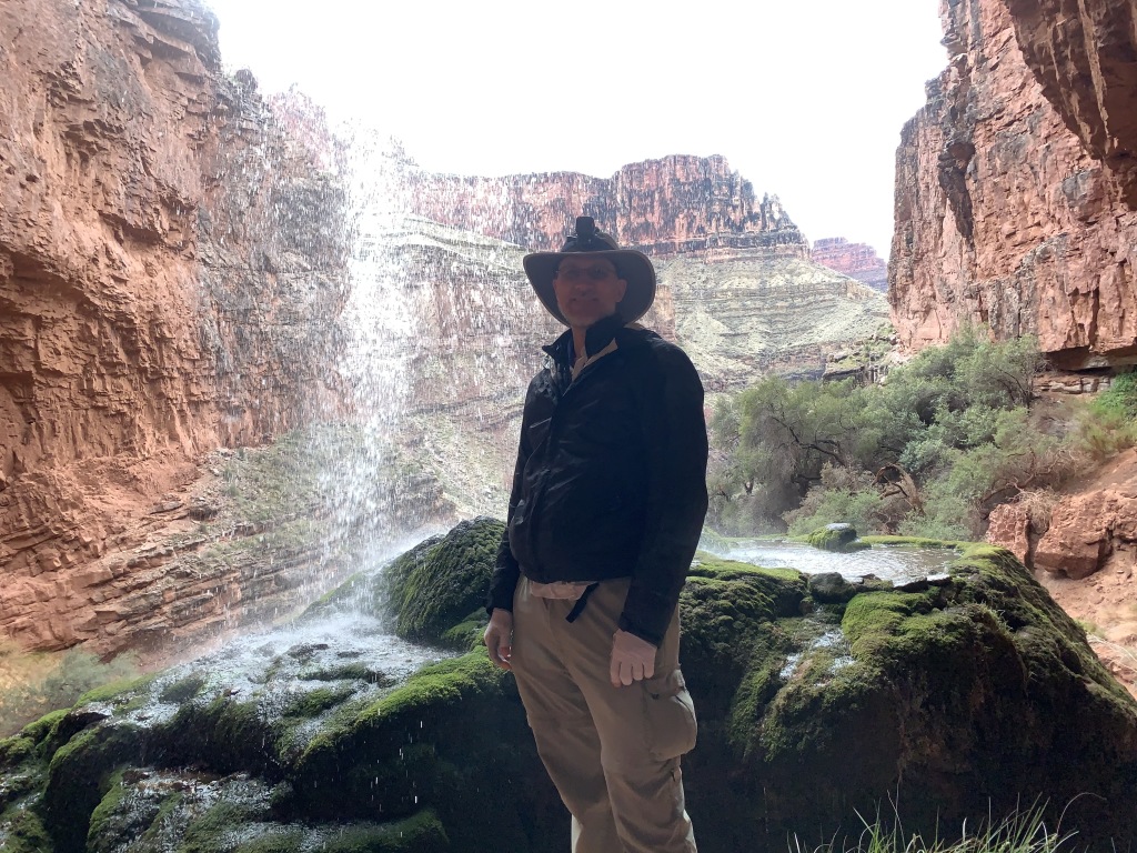 2020/03(March)/Grand-Canyon-Crew-8787/1024x768_2020-03-19-Grand-Canyon-Crew8787-055-Ribbon-Falls-Travis.JPG