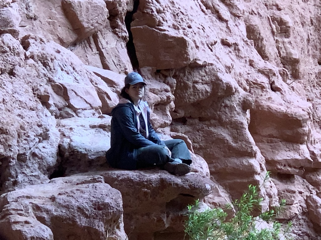 2020/03(March)/Grand-Canyon-Crew-8787/1024x768_2020-03-19-Grand-Canyon-Crew8787-058-Ribbon-Falls-Addison.JPG