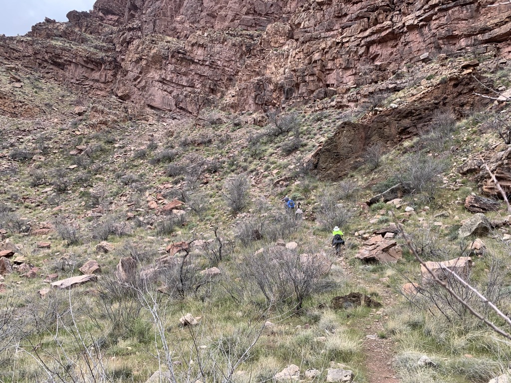 2020/03(March)/Grand-Canyon-Crew-8787/1024x768_2020-03-19-Grand-Canyon-Crew8787-098-Carl-Dax-Addison-Izzy.JPG