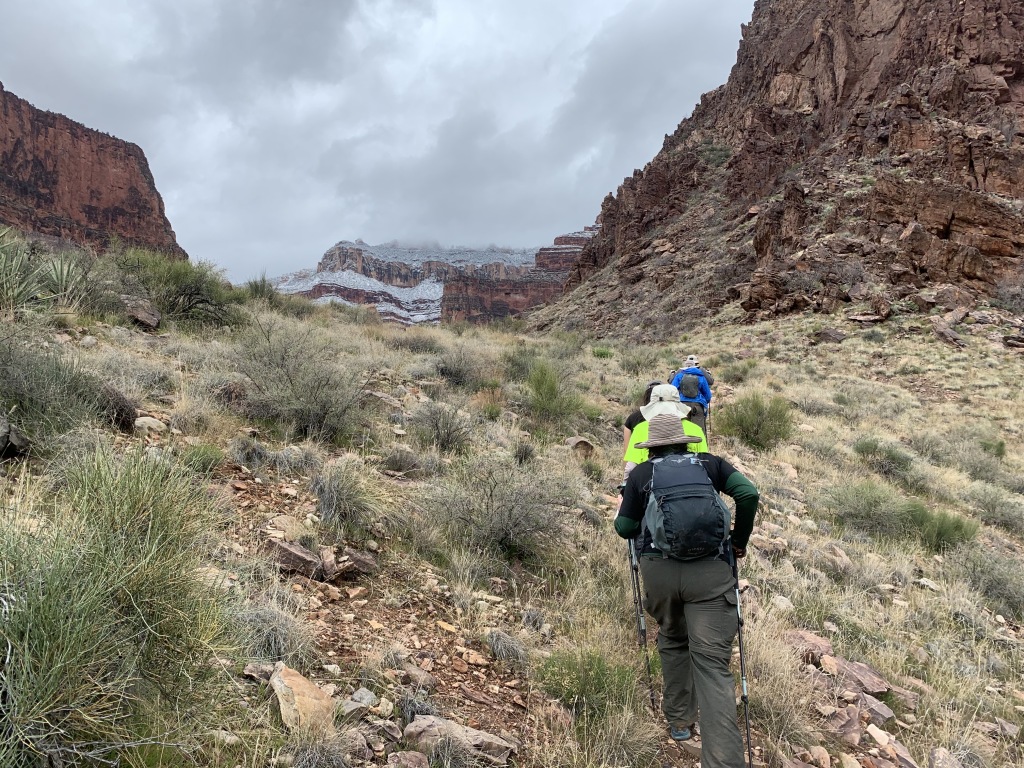 2020/03(March)/Grand-Canyon-Crew-8787/1024x768_2020-03-19-Grand-Canyon-Crew8787-099-Carl-Dax-Addison-Izzy-Nicole.JPG