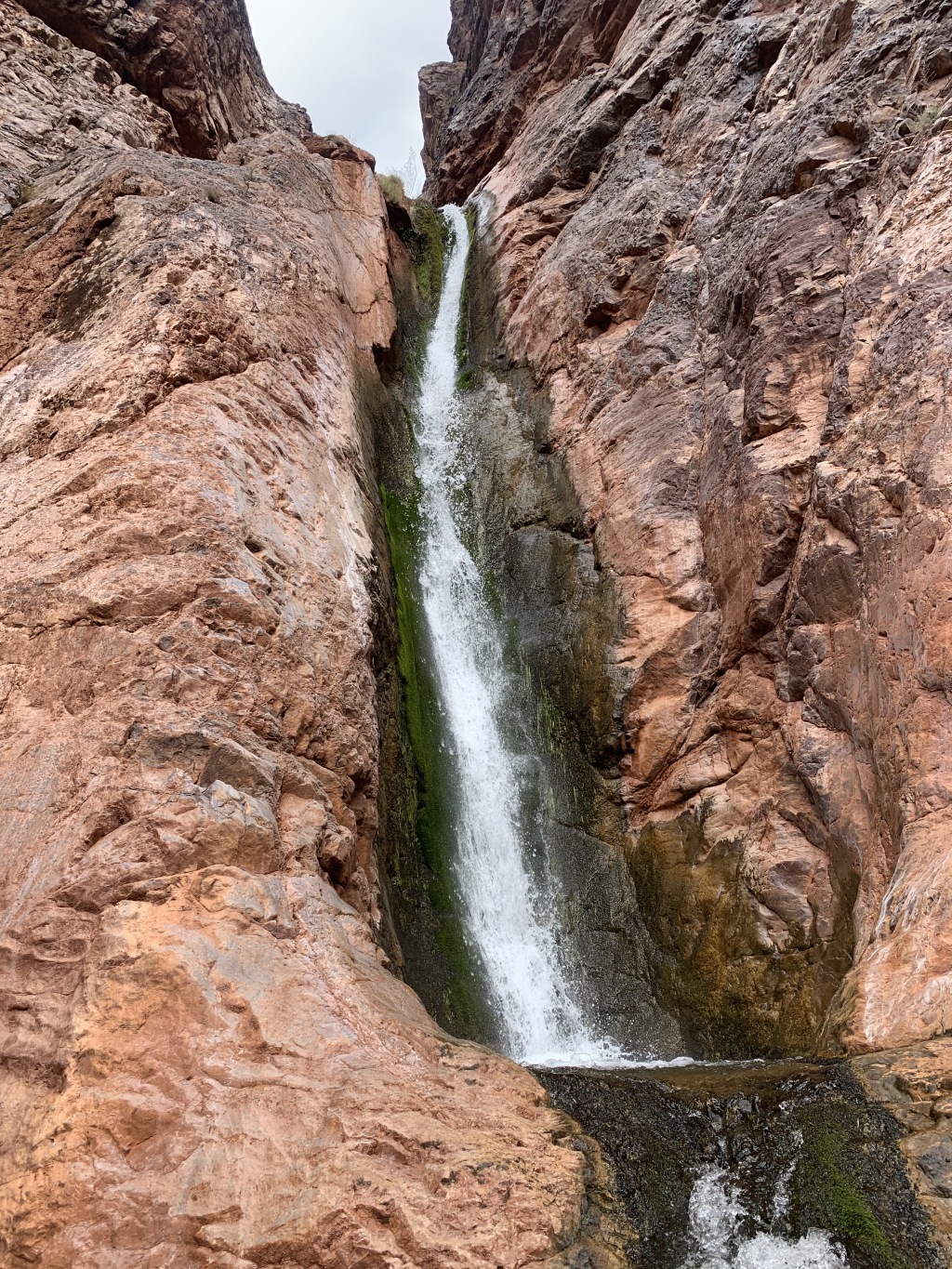 2020/03(March)/Grand-Canyon-Crew-8787/1024x768_2020-03-19-Grand-Canyon-Crew8787-103-Upper-Ribbon-Falls.JPG