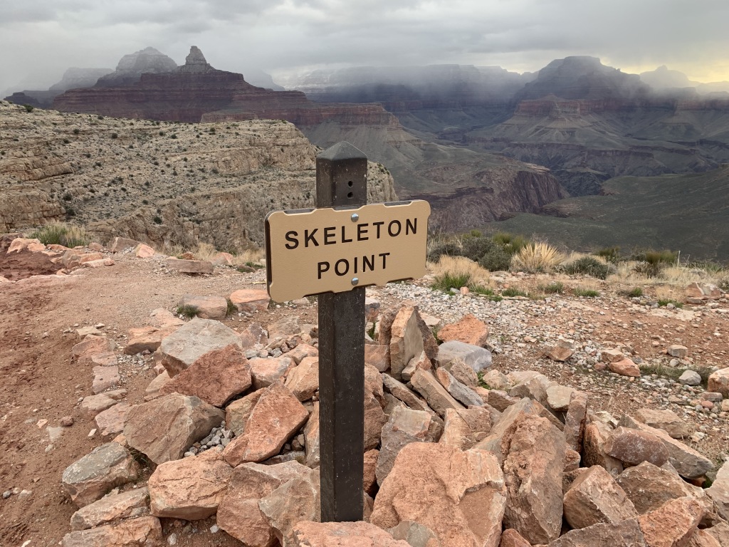 2020/03(March)/Grand-Canyon-Crew-8787/1024x768_2020-03-20-Grand-Canyon-Crew8787-38-skeleton-point.JPG