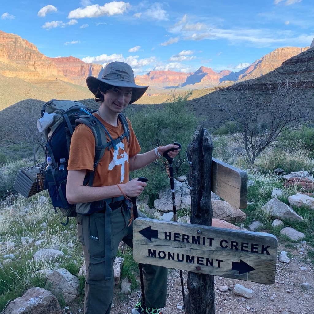 2020/03(March)/Grand-Canyon-Crew-8787/1024x768_2020-03-99-Grand-Canyon-Crew8787-23-Dax.JPG