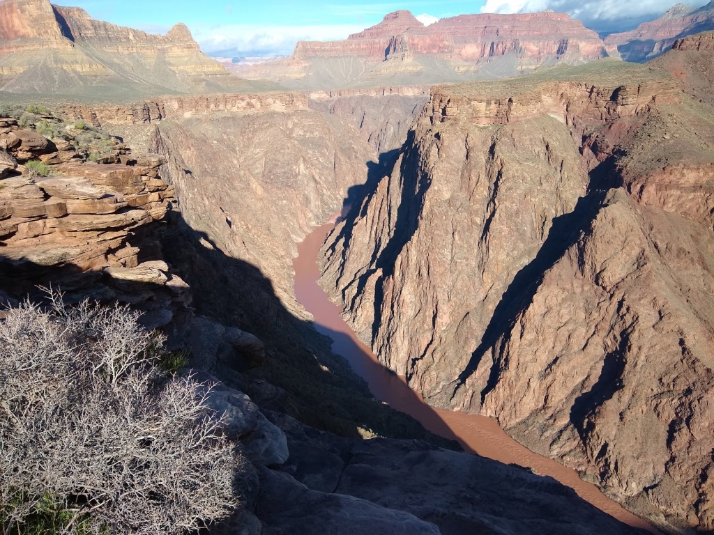2020-03-99-Grand-Canyon-Crew8787-41.jpg
