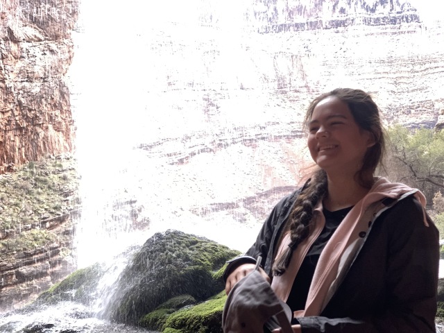 2020/03(March)/Grand-Canyon-Crew-8787/640x480_2020-03-19-Grand-Canyon-Crew8787-043-Ribbon-Falls-Addison.JPG