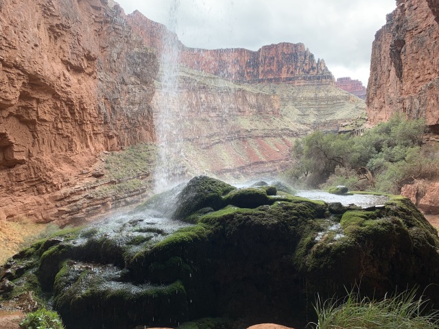 2020/03(March)/Grand-Canyon-Crew-8787/640x480_2020-03-19-Grand-Canyon-Crew8787-063-Ribbon-Falls.JPG