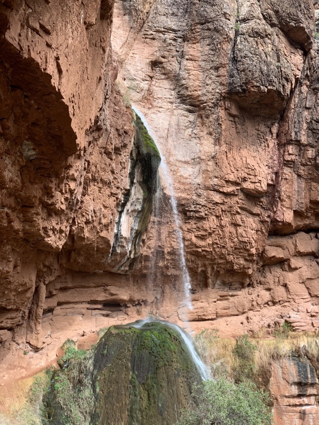 2020/03(March)/Grand-Canyon-Crew-8787/640x480_2020-03-19-Grand-Canyon-Crew8787-086-Ribbon-Falls.JPG
