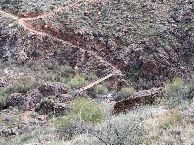 2020/03(March)/Grand-Canyon-Crew-8787/640x480_2020-03-19-Grand-Canyon-Crew8787-112-broken-foot-bridge.JPG